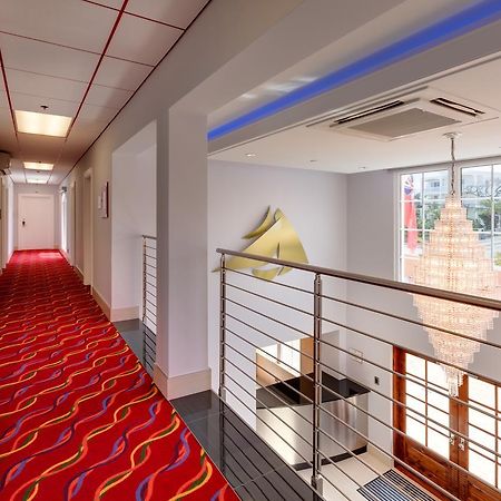 Inverurie Executive Suites Mount Pleasant Екстер'єр фото